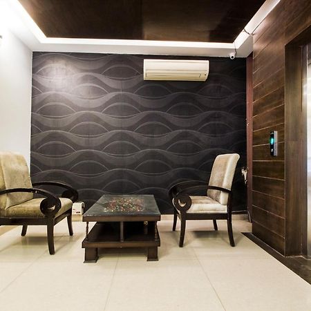 Fabhotel Signature Cyber Park Delhi  Exterior photo
