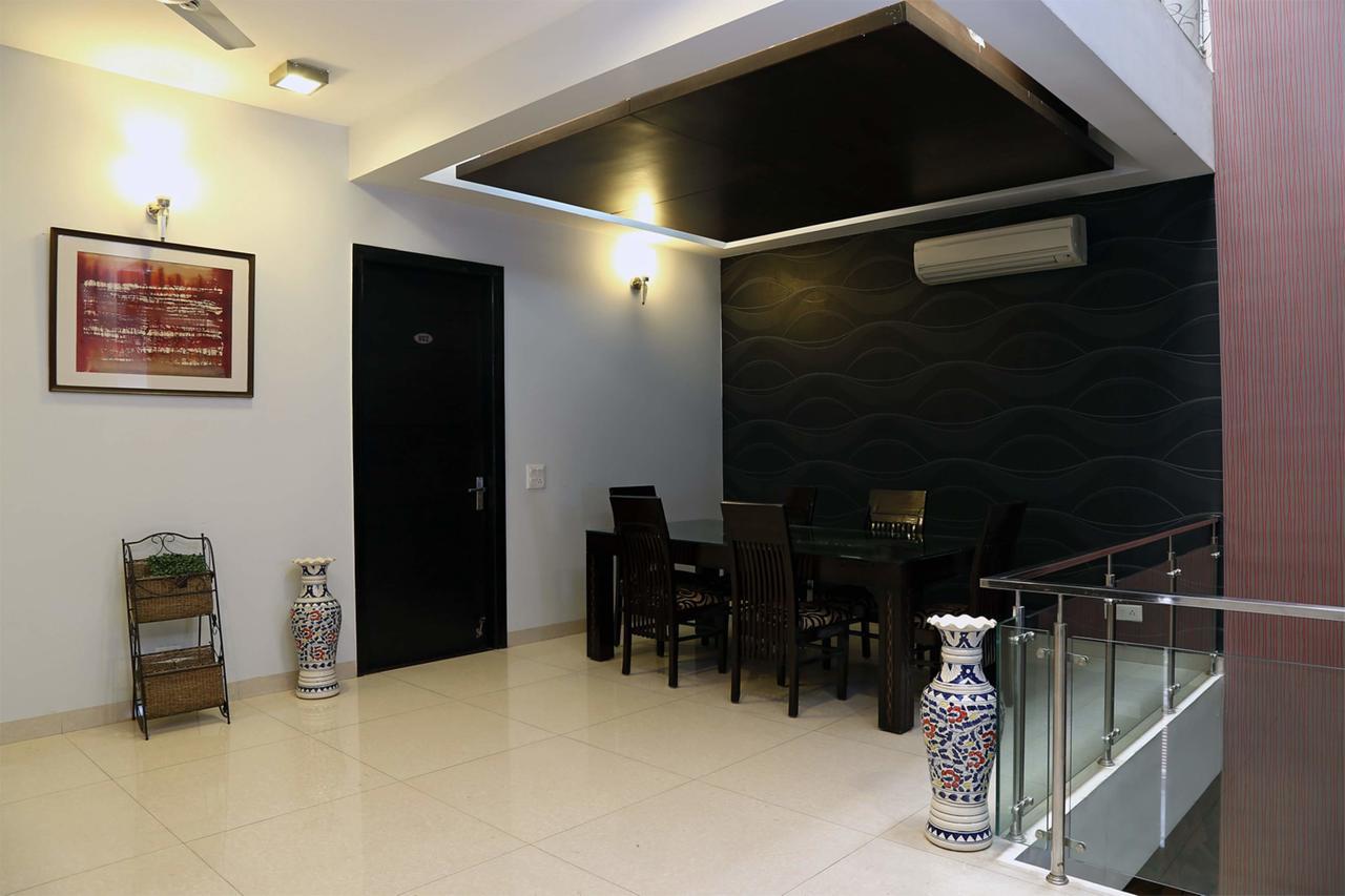 Fabhotel Signature Cyber Park Delhi  Exterior photo