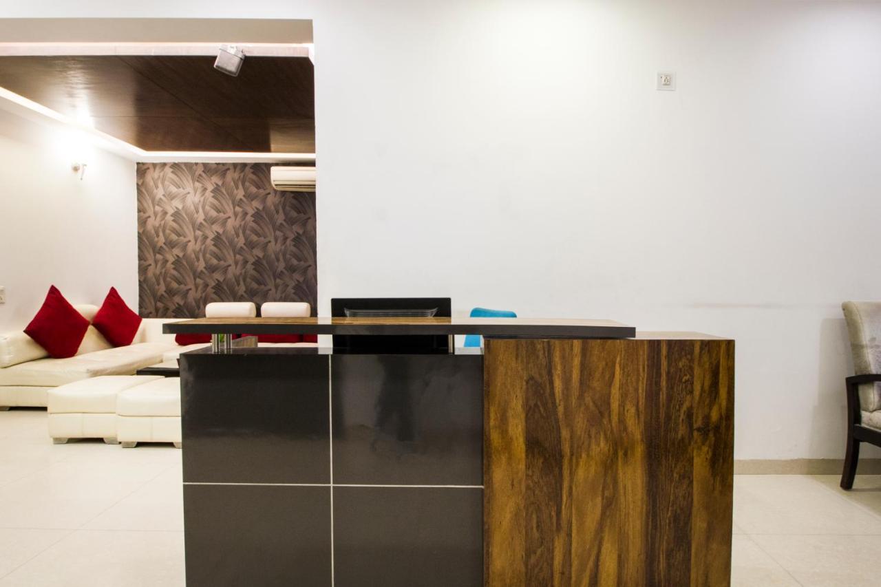 Fabhotel Signature Cyber Park Delhi  Exterior photo
