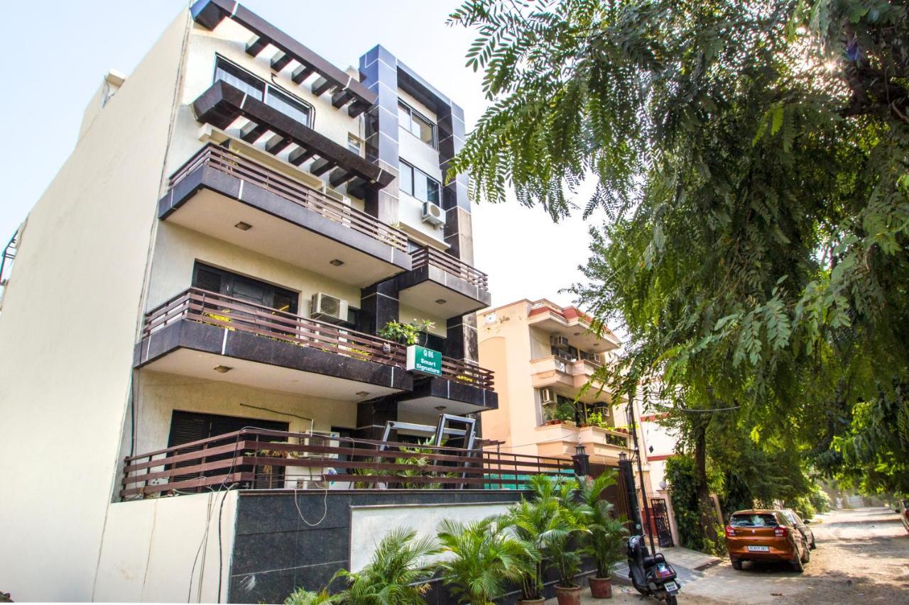 Fabhotel Signature Cyber Park Delhi  Exterior photo